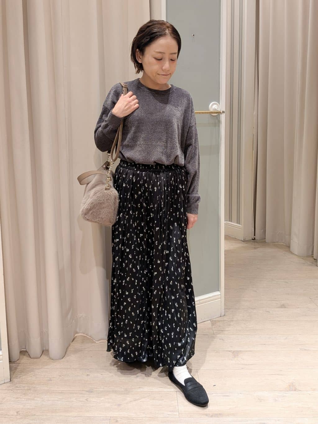 ちゃさんの「grove｜ラメモールヤーンプルオーバーニット」を使ったコーディネート
