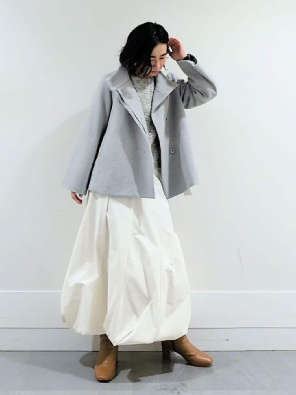 ミズタさんの「UNTITLED｜【着回しが効く／オンオフアウター】ウールショートコート」を使ったコーディネート