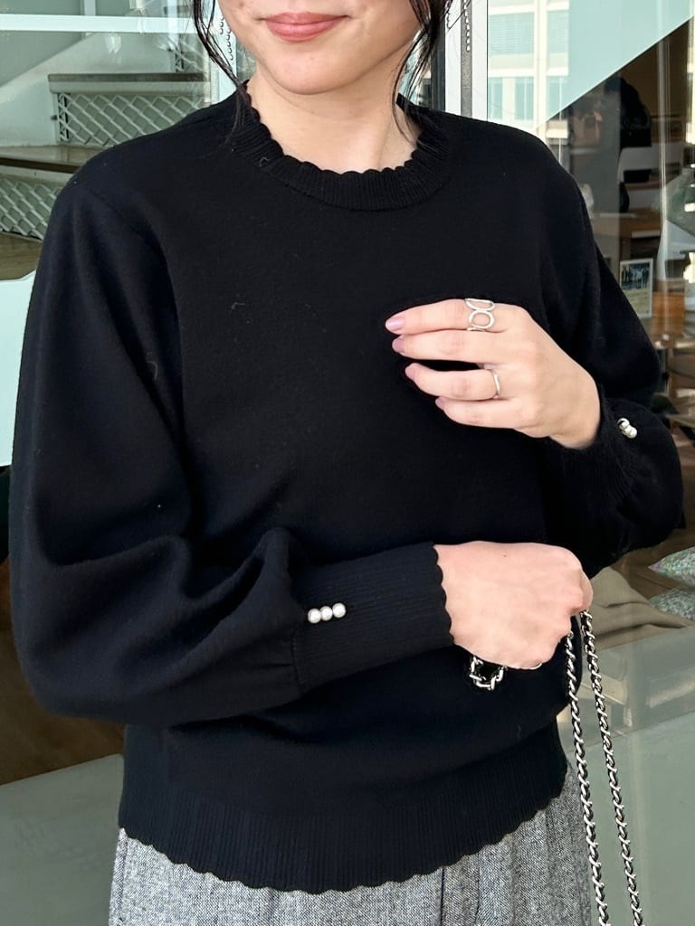 shinoさんの「Couture brooch｜【大人上品・ベルト付き】パール調釦チェスターコート」を使ったコーディネート
