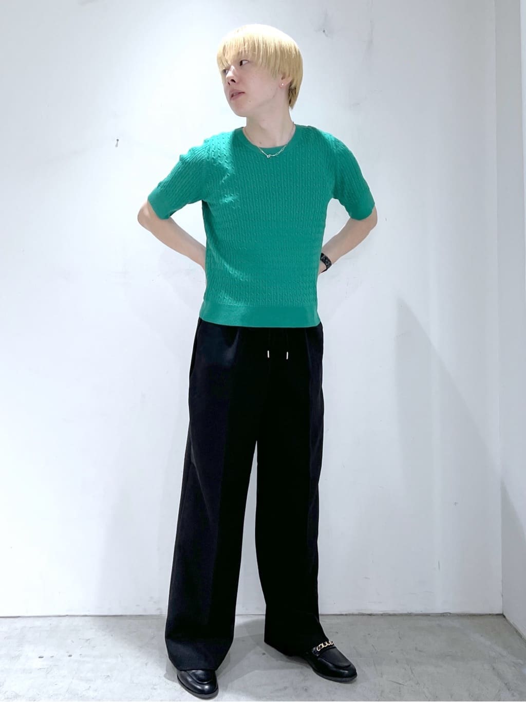 JINさんの「OPAQUE.CLIP｜ケーブルハーフスリーブニット【UVケア／洗濯機OK】《6col／S～LL》」を使ったコーディネート