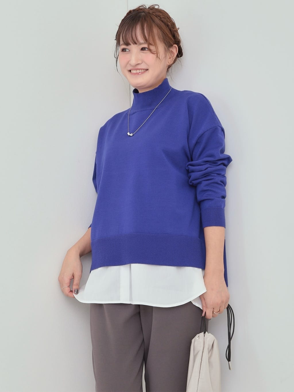 ゆゆさんの「SHOO･LA･RUE｜【2点セット/洗濯機可/S-LL】着回しがきく もちもちハイネックニット+裾シャツインナー」を使ったコーディネート