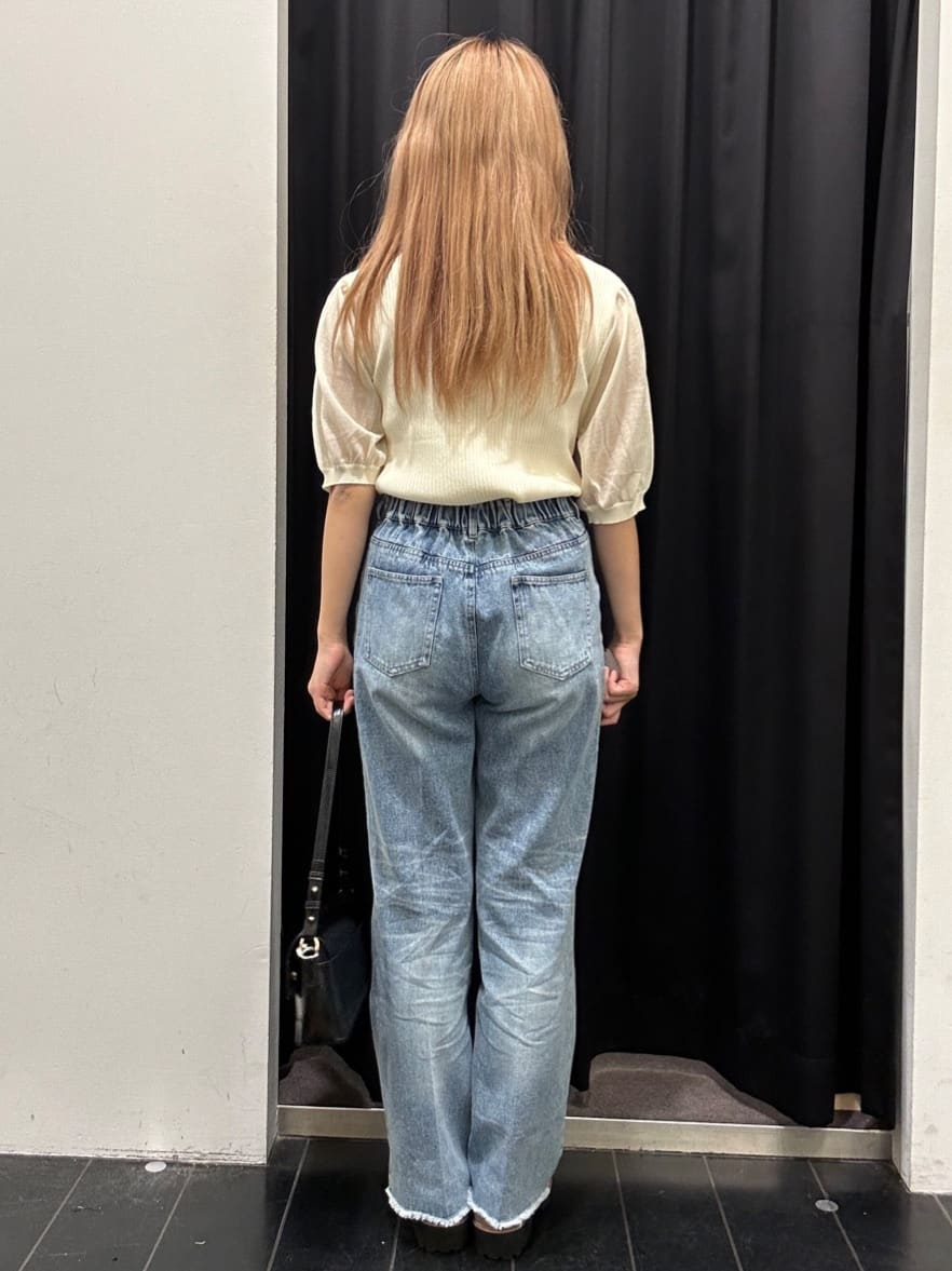 もさんの「THE SHOP TK｜シアーパフ袖ニット【洗濯機OK】」を使ったコーディネート