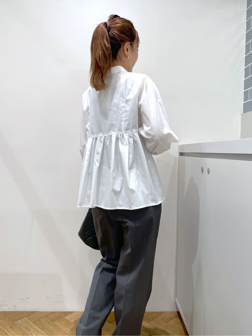 Junさんの「index｜バックフリルデザインジレ／セットアップ可【洗濯機洗い可／接触冷感／吸水速乾／ストレッチ】」を使ったコーディネート