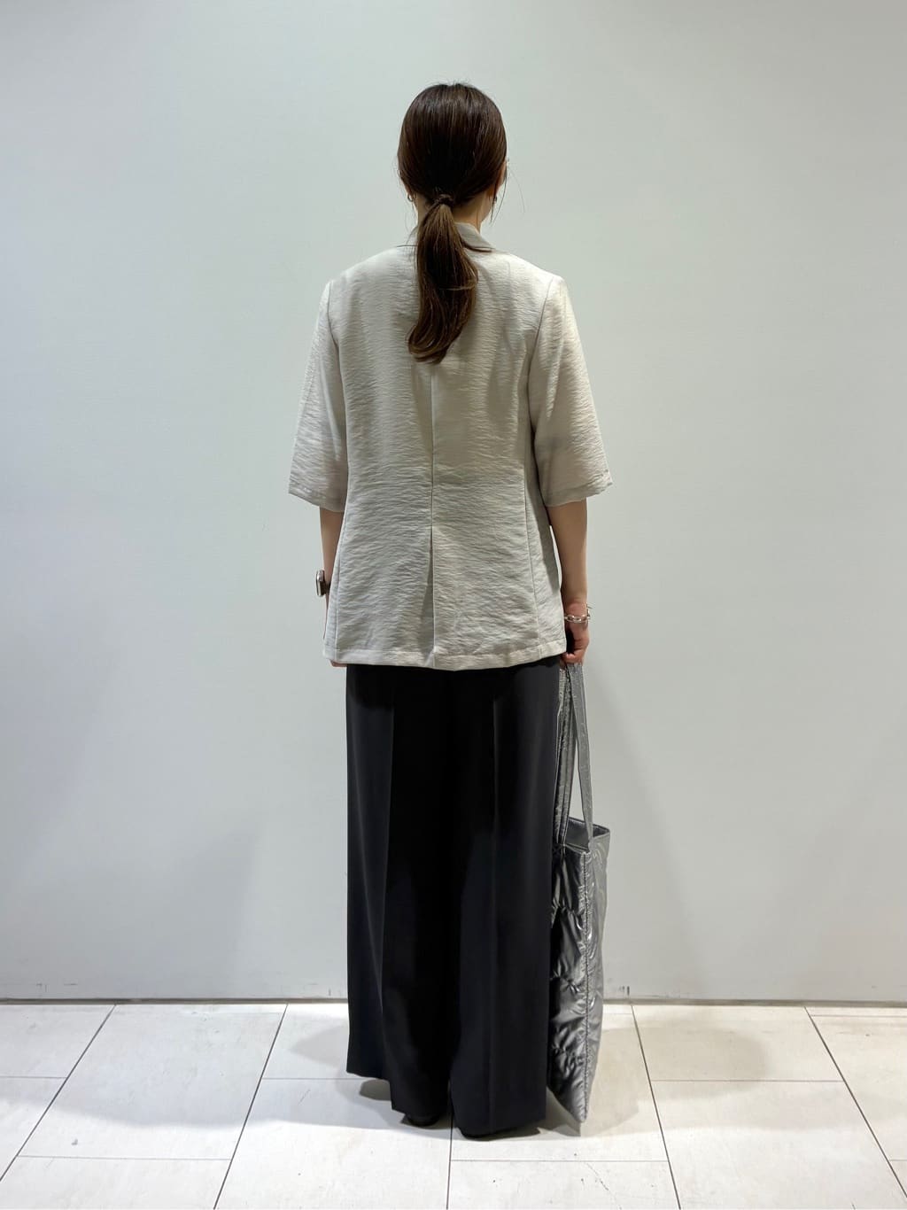 KAOさんの「INDIVI｜ライトダブルジャケット」を使ったコーディネート