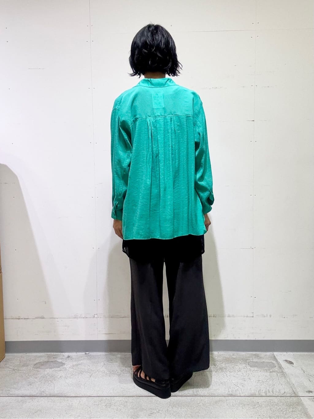 naoさんの「INDIVI｜【洗える／セットアップ可能】ラッセルチュニック」を使ったコーディネート