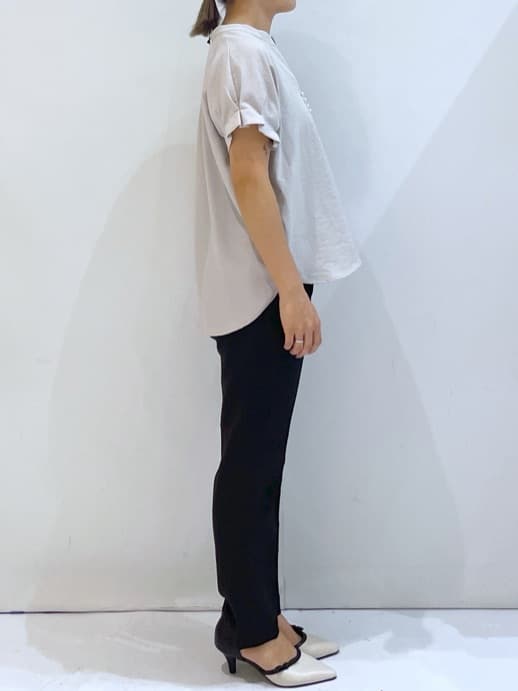 manaさんの「OPAQUE.CLIP｜《7色展開／XS-LLサイズ》タックスリーブスキッパーブラウス【洗濯機洗い可／吸水速乾／抗ピル／防シ」を使ったコーディネート