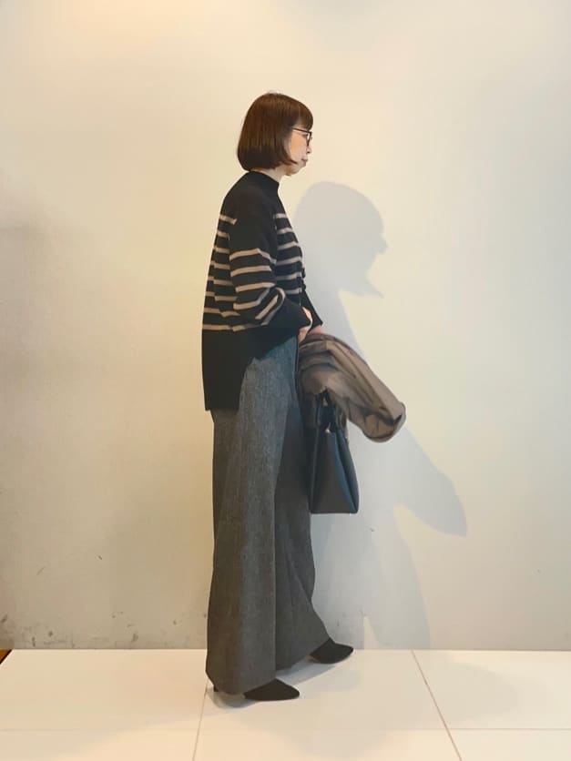 murayamaさんの「INDIVI｜【冬ニット人気NO．1！／カシミヤ混】ミドルゲージハイネックニット」を使ったコーディネート