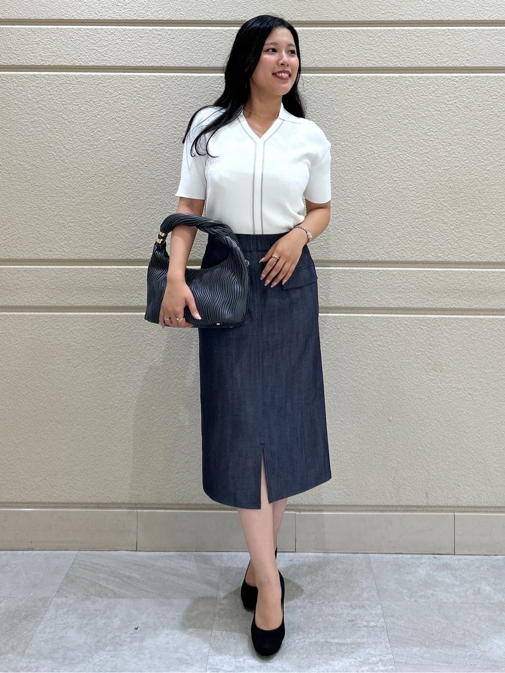 Momokaさんの「COUP DE CHANCE｜【手洗い可】衿付きニットトップス」を使ったコーディネート