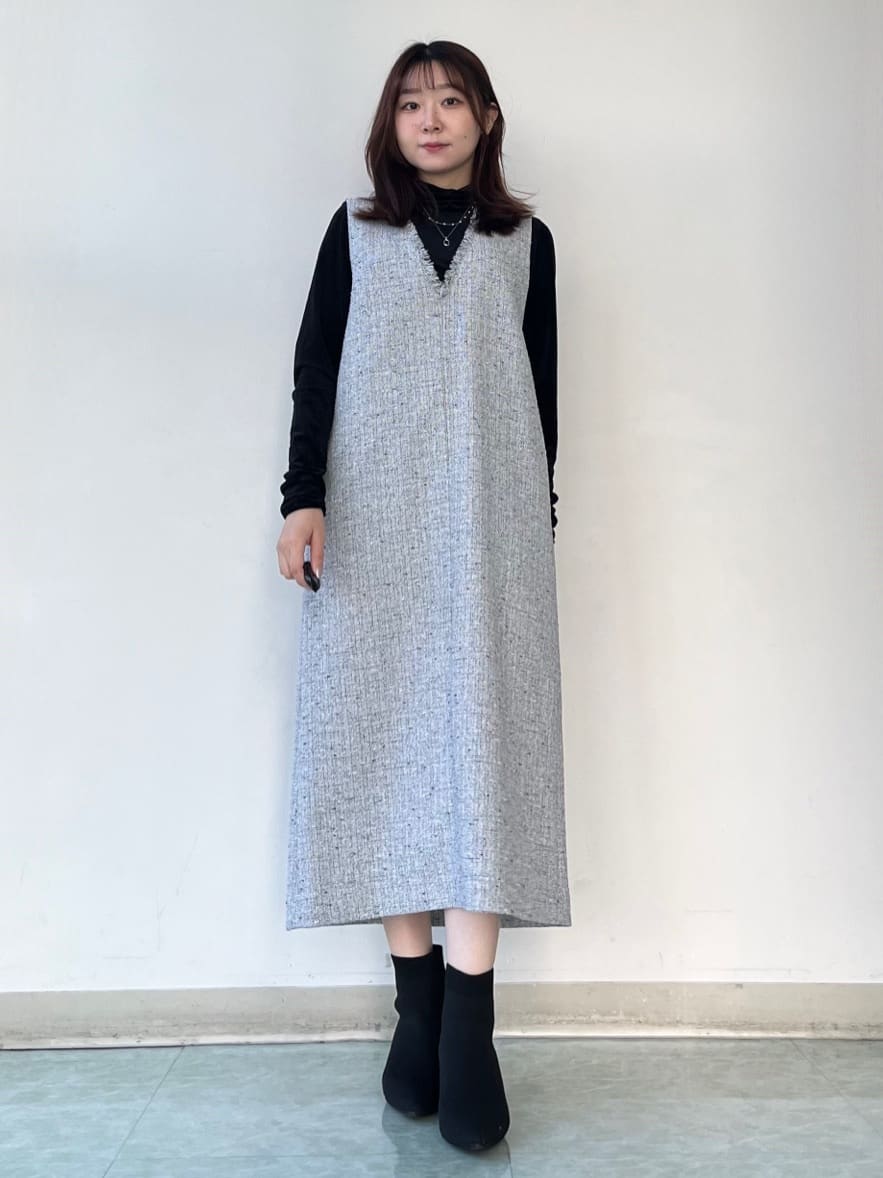 KAHOさんの「UNTITLED｜【ハイネック/レイヤード/重ね着におすすめ】トリコットベロア シアーインナー」を使ったコーディネート
