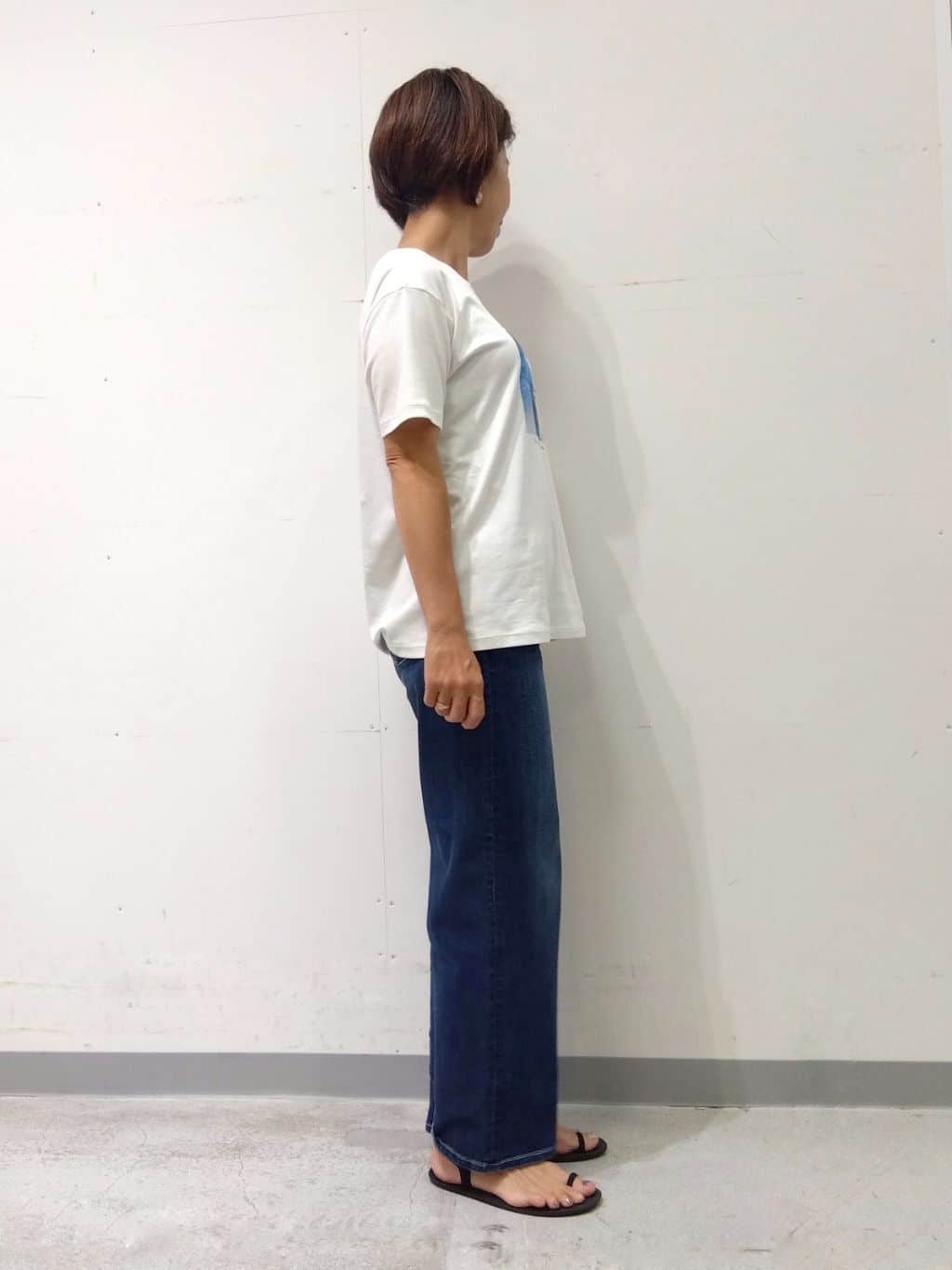 Kさんの「INDIVI｜【褒められデニム】ワイドストレート デニムパンツ」を使ったコーディネート
