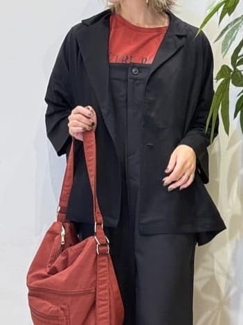 misakiさんの「SHOO･LA･RUE｜【S-LL/ひんやり】さらっとしたタッチが心地よい ダブルブレストジャケット」を使ったコーディネート