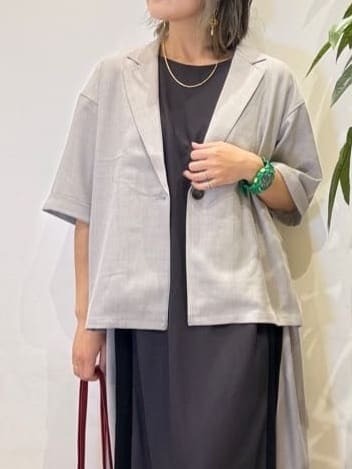 misakiさんの「SHOO･LA･RUE｜【セットアップ可/洗濯後しわになりにくい】5分袖テーラードジャケット」を使ったコーディネート