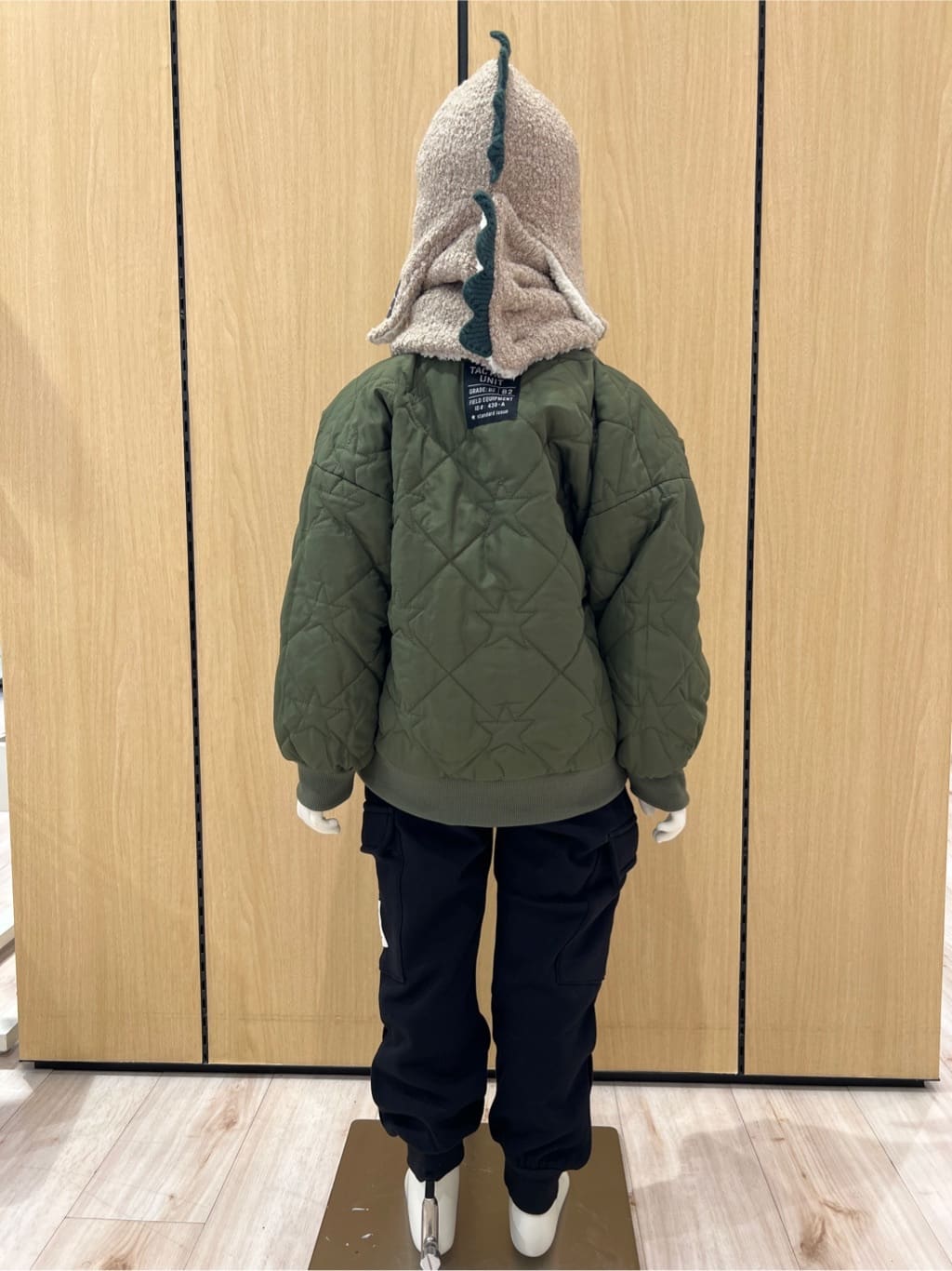 りーさんの「SHOO･LA･RUE｜◆【100-120cm/洗える/兄妹リンク可】コーデの主役 アソートプリントスウェット」を使ったコーディネート