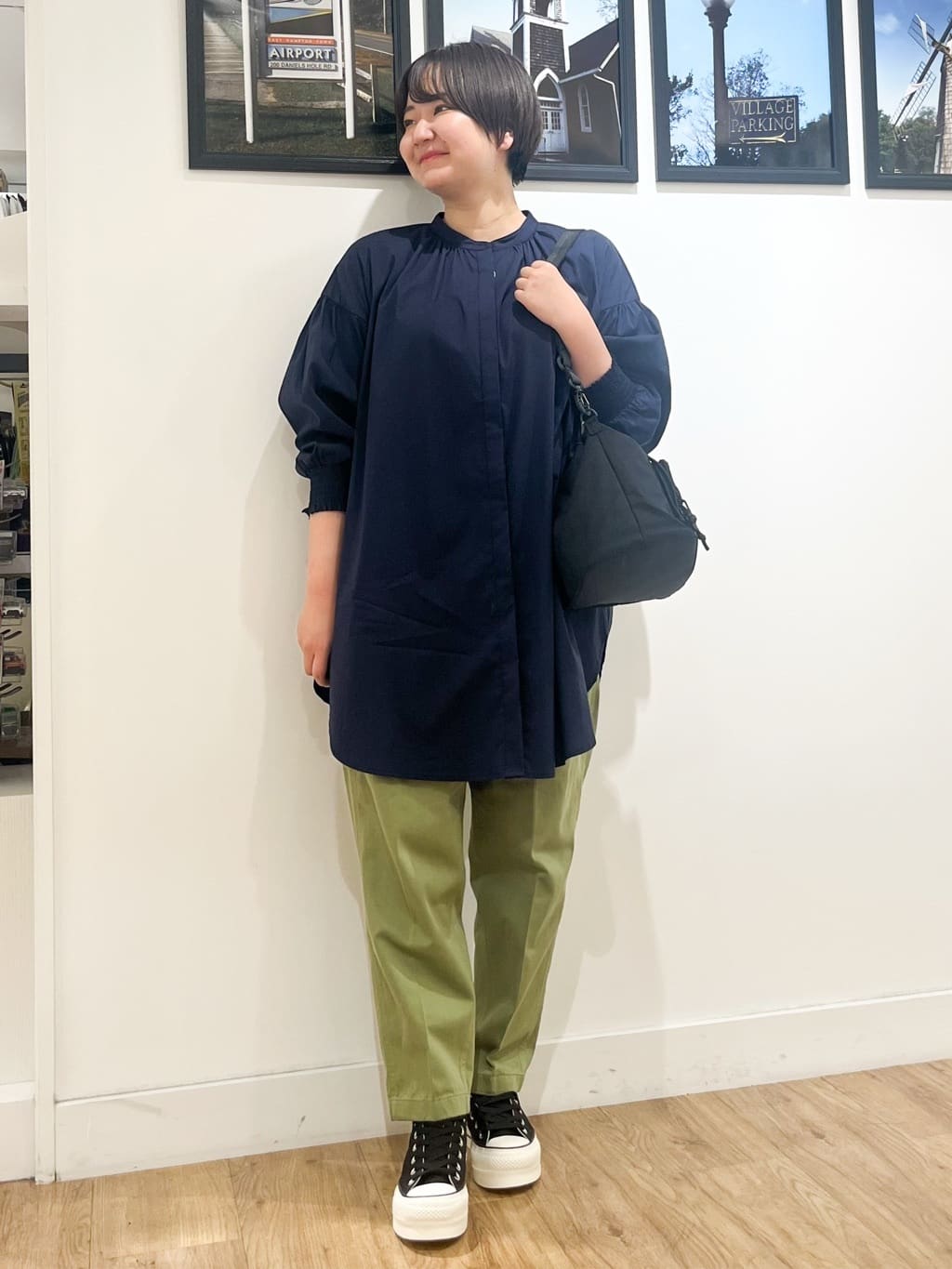 Asukaさんの「Dessin｜【洗える】ラグランスリーブチュニックシャツ」を使ったコーディネート