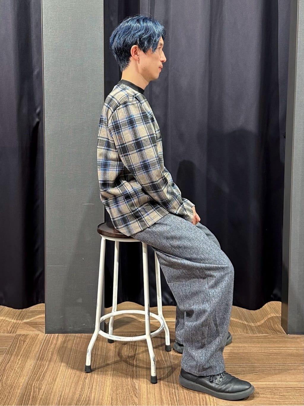 tomoyaさんの「THE SHOP TK｜チェックジャカードプルオーバー」を使ったコーディネート