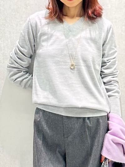 Miwaさんの「UNTITLED｜【洗える/ウール100%】Vネックウールニット」を使ったコーディネート