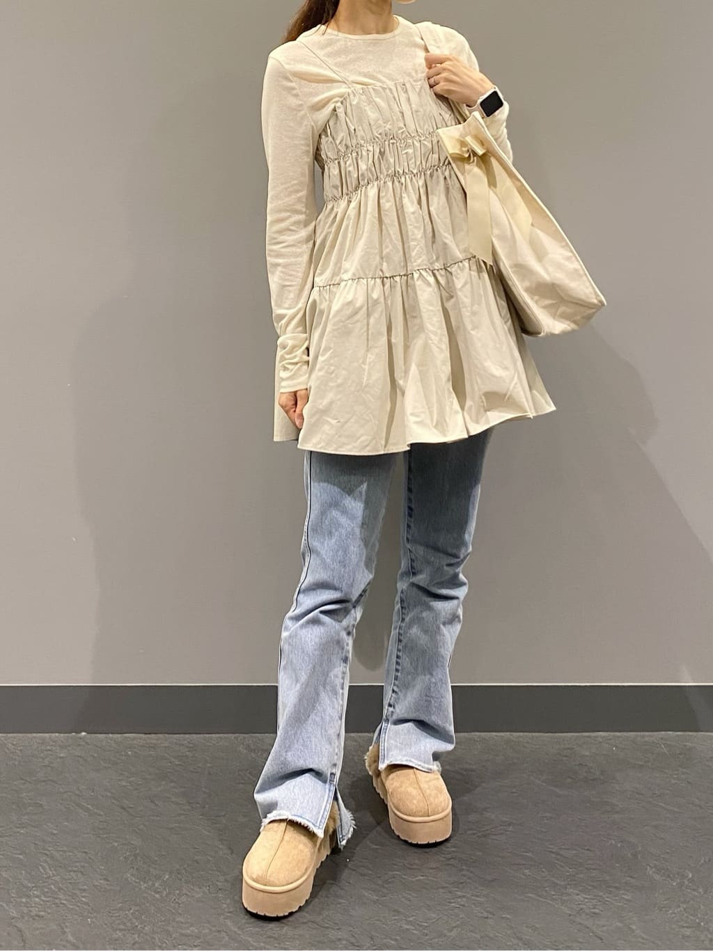 hiraさんの「ESPERANZA｜推し活にもぴったり！リリアンリーナサイドリボントートバッグ」を使ったコーディネート