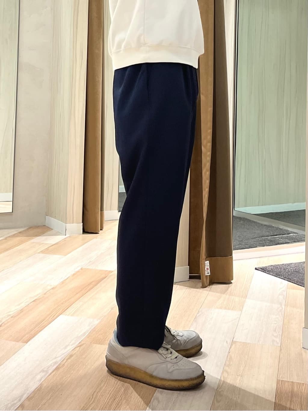 URAさんの「TAKEO KIKUCHI｜【抗菌防臭／5サイズ展開】ハイゲージポンチ Tシャツ」を使ったコーディネート