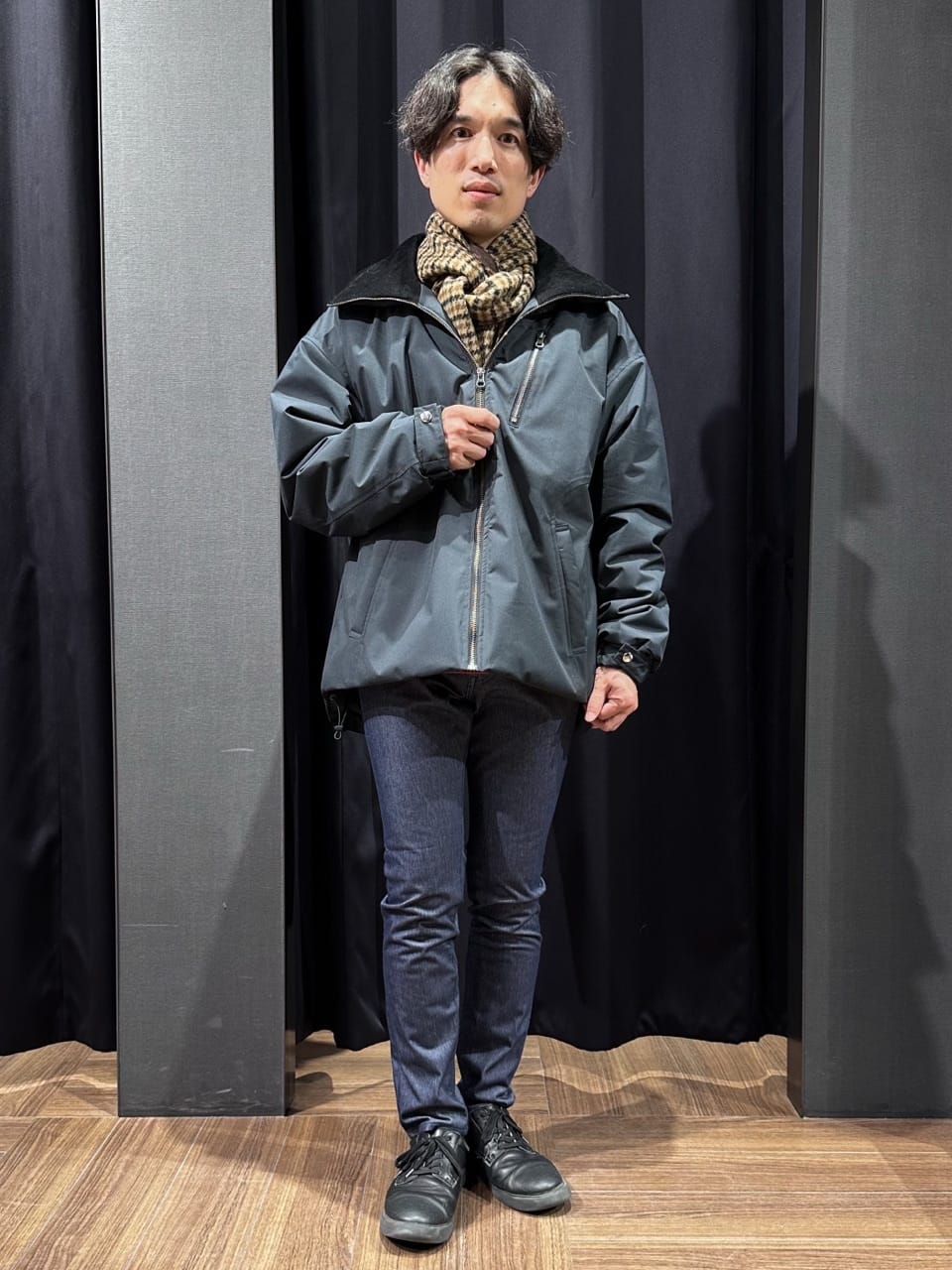tomoyaさんの「THE SHOP TK｜【大人の上品カジュアルを叶える】ハグするニット 洗濯機OK／6色展開」を使ったコーディネート