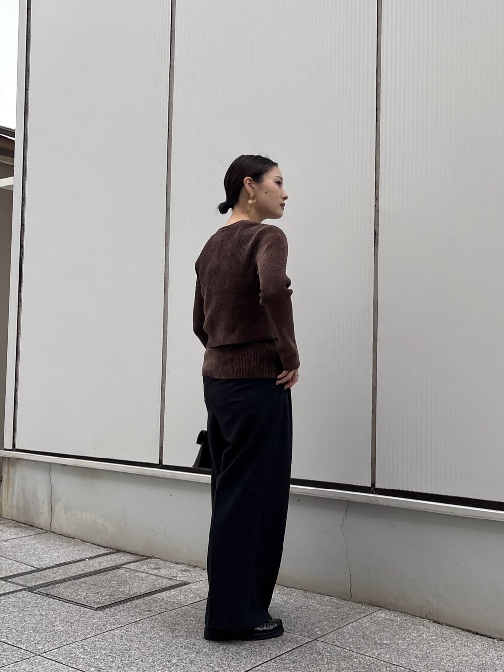 ayanoさんの「INDIVI｜ツイードタックワイドパンツ」を使ったコーディネート