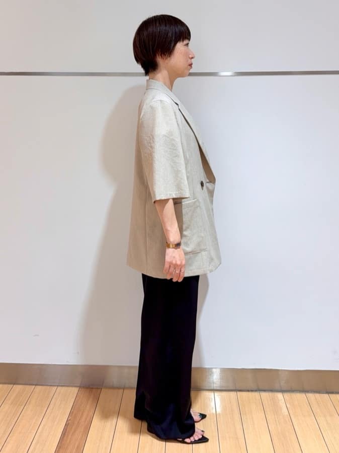 あやさんの「UNTITLED｜【吸水速乾/洗える】ハーフスリーブジャケット」を使ったコーディネート