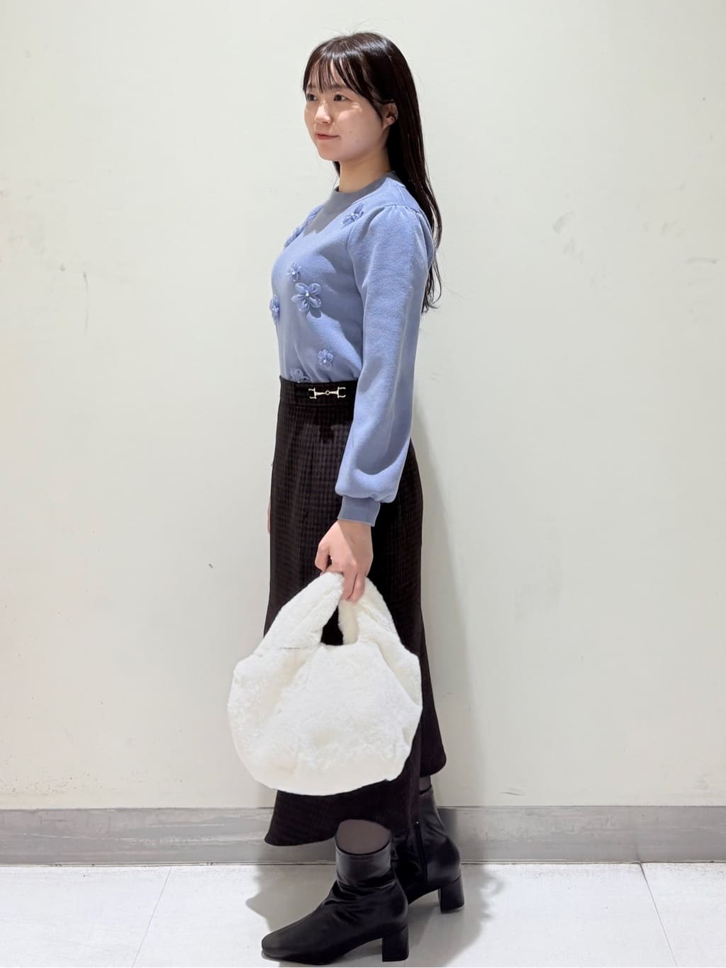 きみさんの「OPAQUE.CLIP｜フラワーモチーフハイネックニット【洗える】」を使ったコーディネート