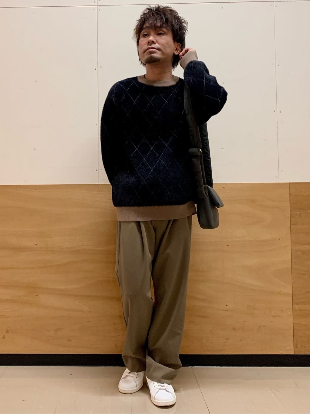 MATUさんの「THE SHOP TK｜【ふんわり心地いい肌触り】　ダイヤ柄シャギーニット」を使ったコーディネート