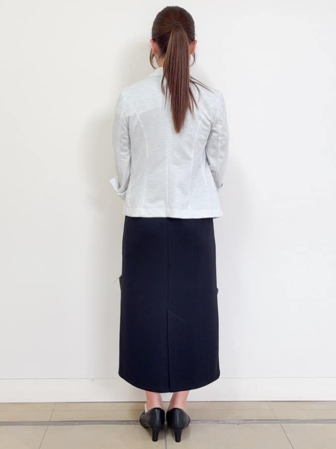 ハルさんの「Reflect｜【WEB先行カラーあり／手洗い可／アンサンブル可】バイカラーカーディガン」を使ったコーディネート
