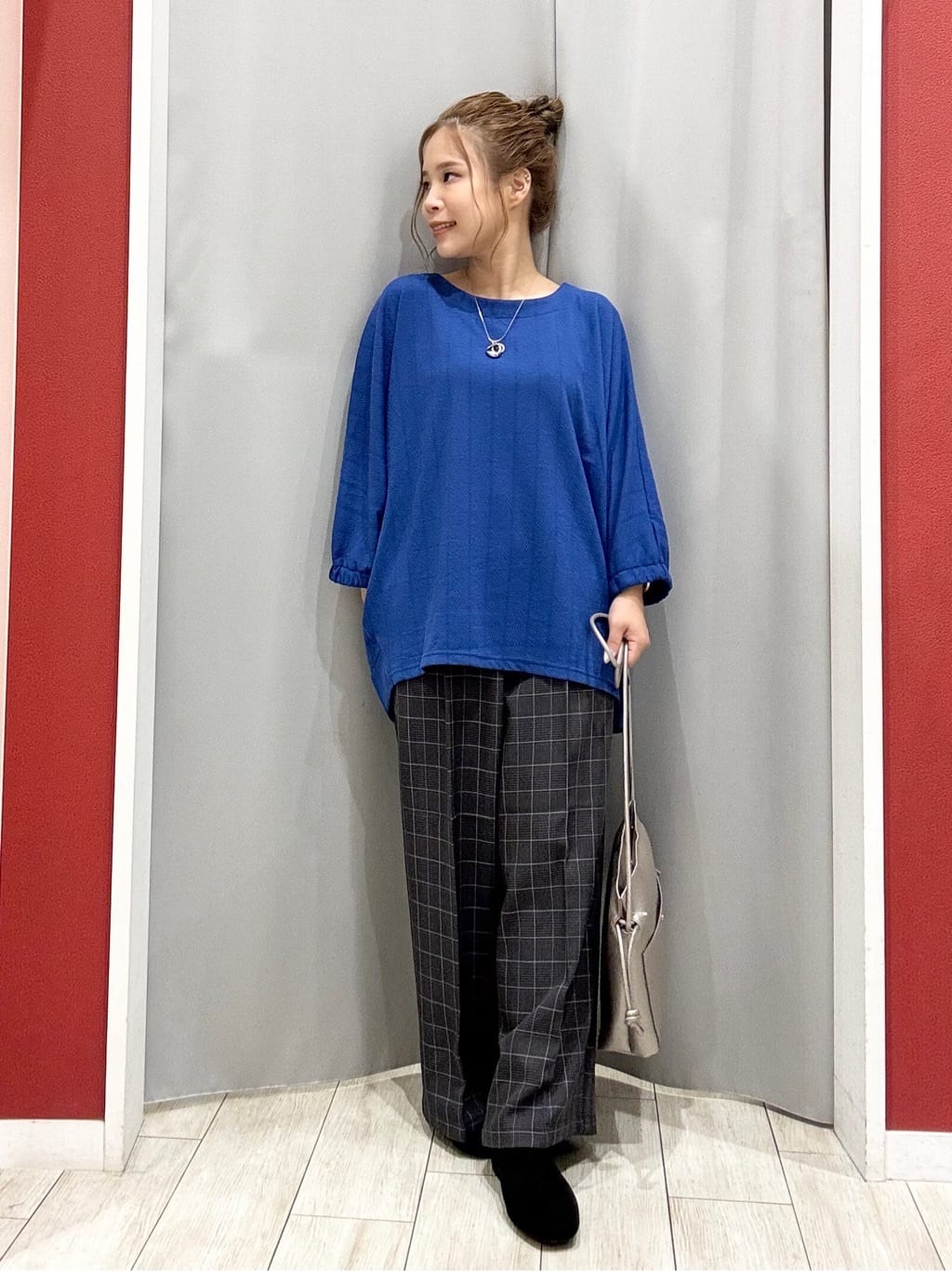 shioさんの「SHOO･LA･RUE｜【高レビュー/体型カバー】しながらスマートに魅せる ラインジャカードコーディガン」を使ったコーディネート