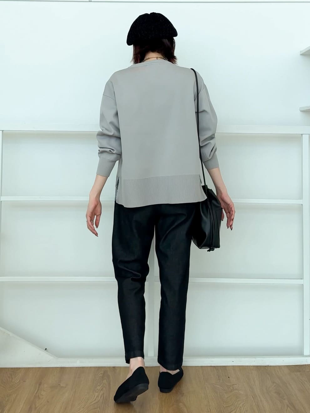 𝐜𝐡𝐢𝐤𝐚さんの「SHOO･LA･RUE｜【高レビュー/SS-LL/美脚シルエット】自然に体型カバー イージーデニム テーパードパンツ」を使ったコーディネート