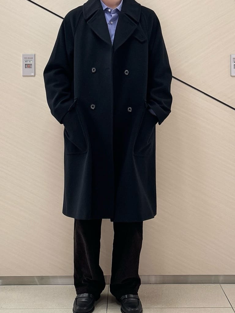 千葉亮太さんの「DRESSTERIOR｜コーデュロイパンツ」を使ったコーディネート