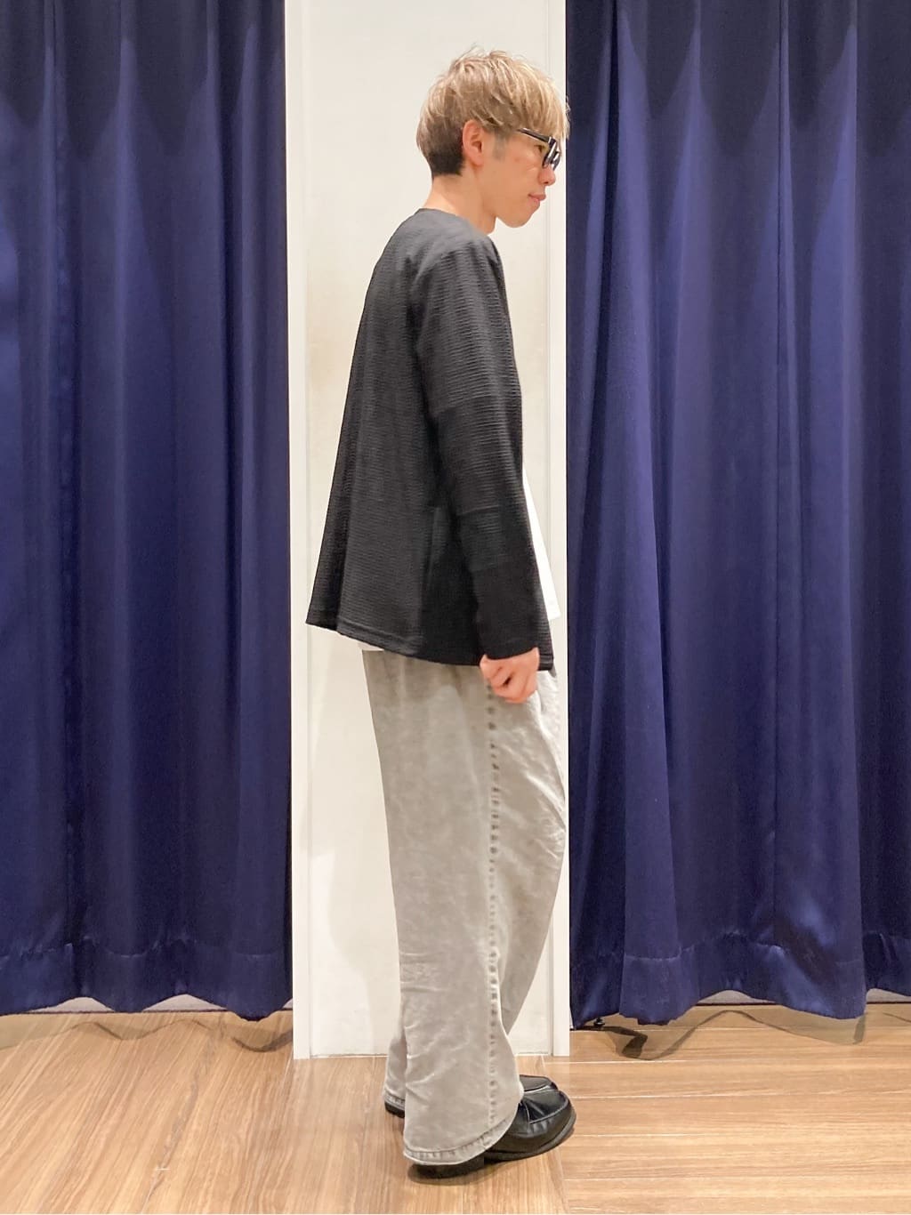 つーじーさんの「THE SHOP TK｜【セットでお買い得！！】長袖カーディガン＋半袖Tシャツ　洗濯機OK/吸水速乾(Tシャツのみ)」を使ったコーディネート