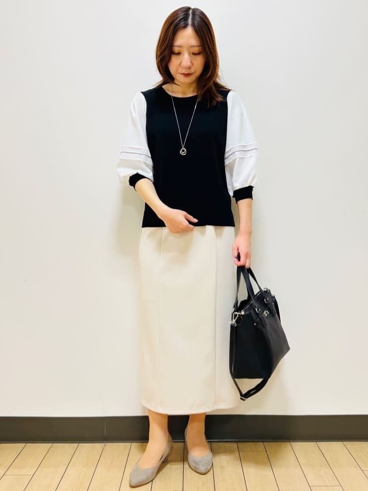 miiiさんの「Reflect｜【WEB先行カラーあり／手洗い可】ジョーゼットスリーブ&times;ニット」を使ったコーディネート