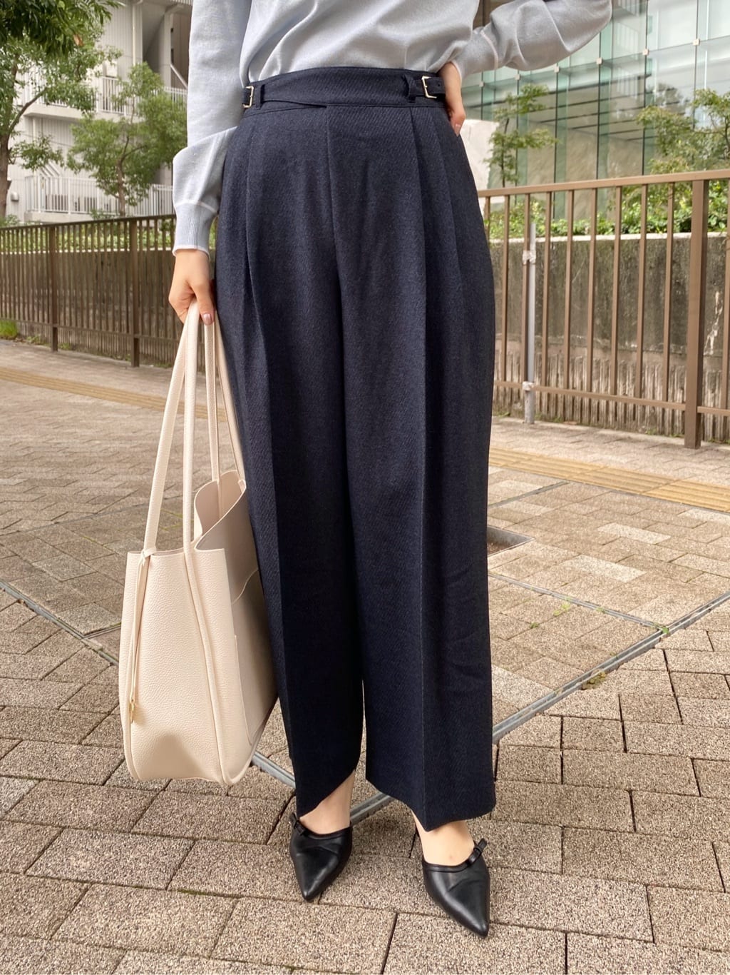 みさかさんの「index｜サイドリボンバイカラーニット【洗濯機OK】」を使ったコーディネート
