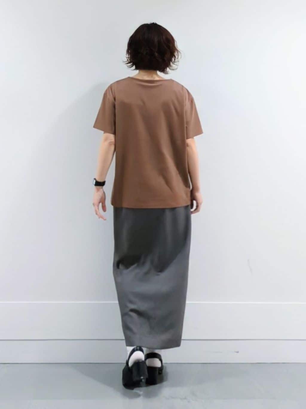 ミズタさんの「UNTITLED｜【接触冷感／コットン100／洗える／Tシャツ】半袖天竺プルオーバー」を使ったコーディネート