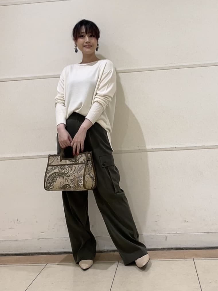 watanabeさんの「UNTITLED｜【8色展開/体型カバー】魅せるタイムレスニット」を使ったコーディネート