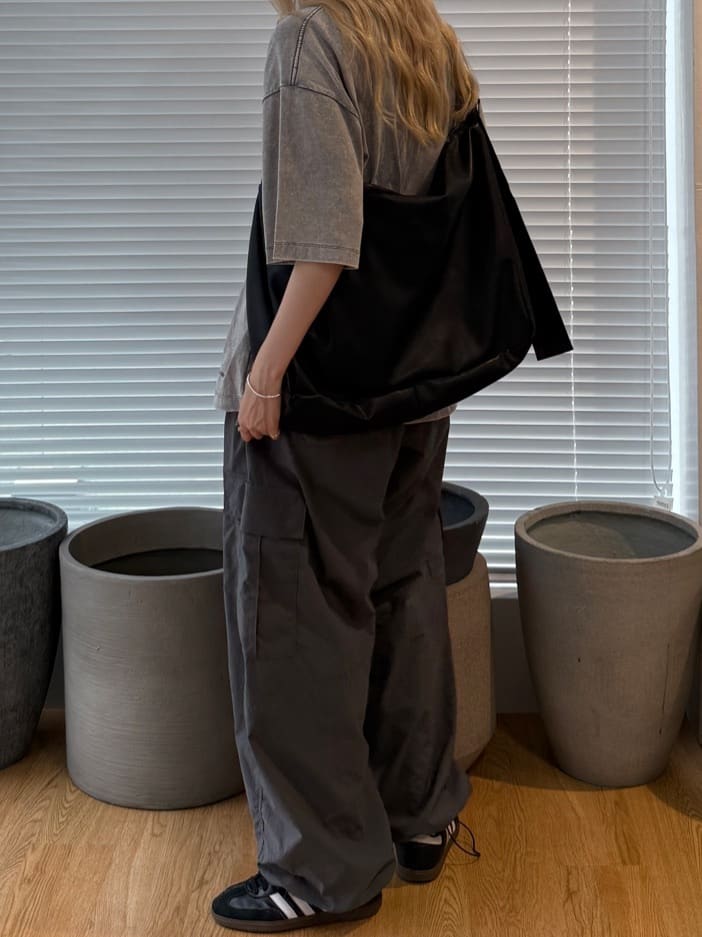 mさんの「tk.TAKEO KIKUCHI｜バギーバレルカーゴパンツ」を使ったコーディネート