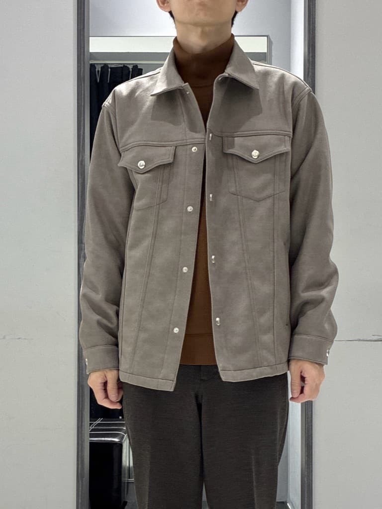 わいずみさんの「TAKEO KIKUCHI｜アンチピリング タートルネック ニット」を使ったコーディネート