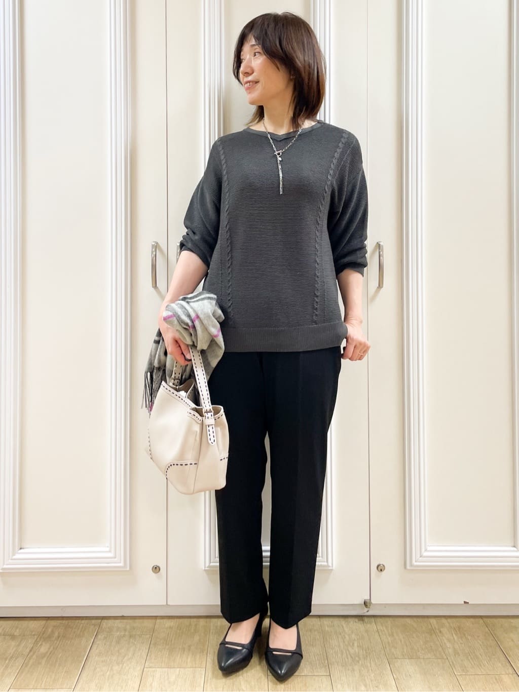 めいさんの「Reflect｜【パンツ合わせにぴったり◎】ゆったりオフボディニット」を使ったコーディネート