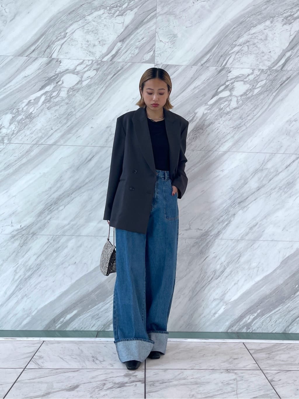 Harukaさんの「INDIVI｜シグネチャーシアーロンT」を使ったコーディネート