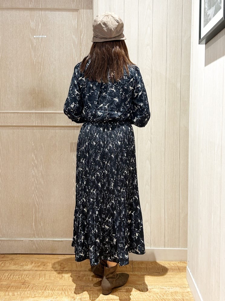 yukaさんの「SHOO･LA･RUE｜ストレッチローヒール」を使ったコーディネート