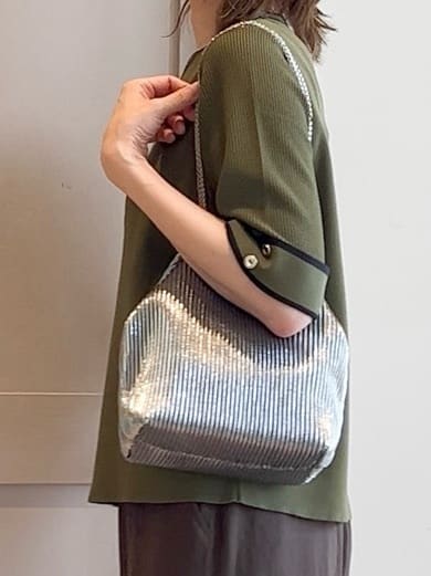 yamakoさんの「grove｜【接触冷感】見た目はきちんと、着心地はらくちん クロップドベイカーパンツ」を使ったコーディネート