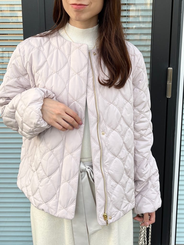 はばさんの「Couture brooch｜【多機能・フェミニン】パール調リブニット」を使ったコーディネート