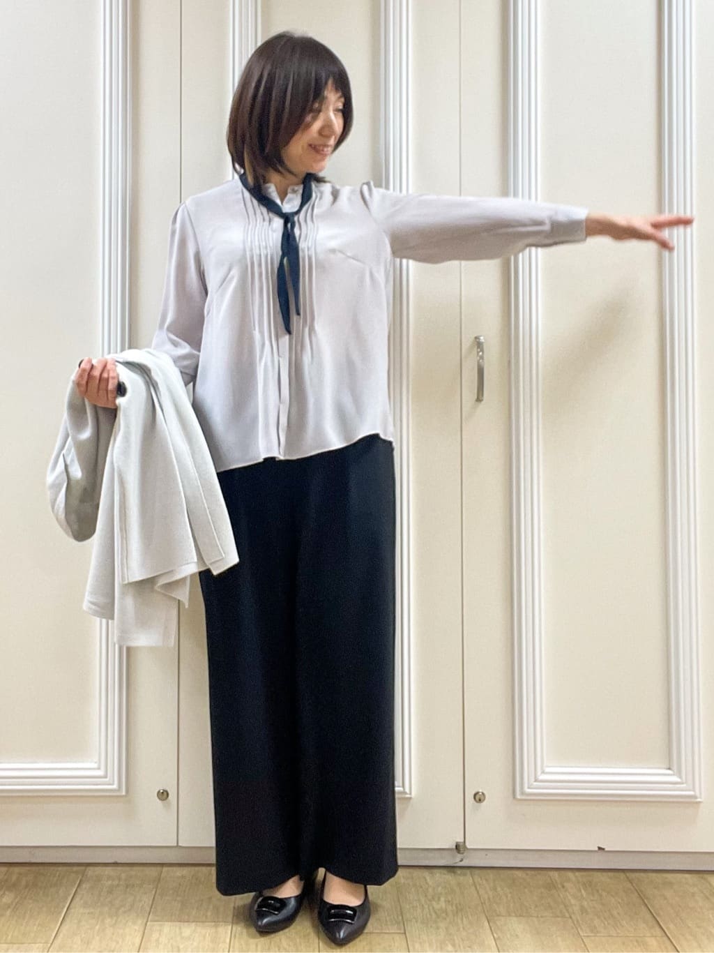 めいさんの「Reflect｜【配色ボウタイ付き】八分袖ジョーゼットブラウス」を使ったコーディネート