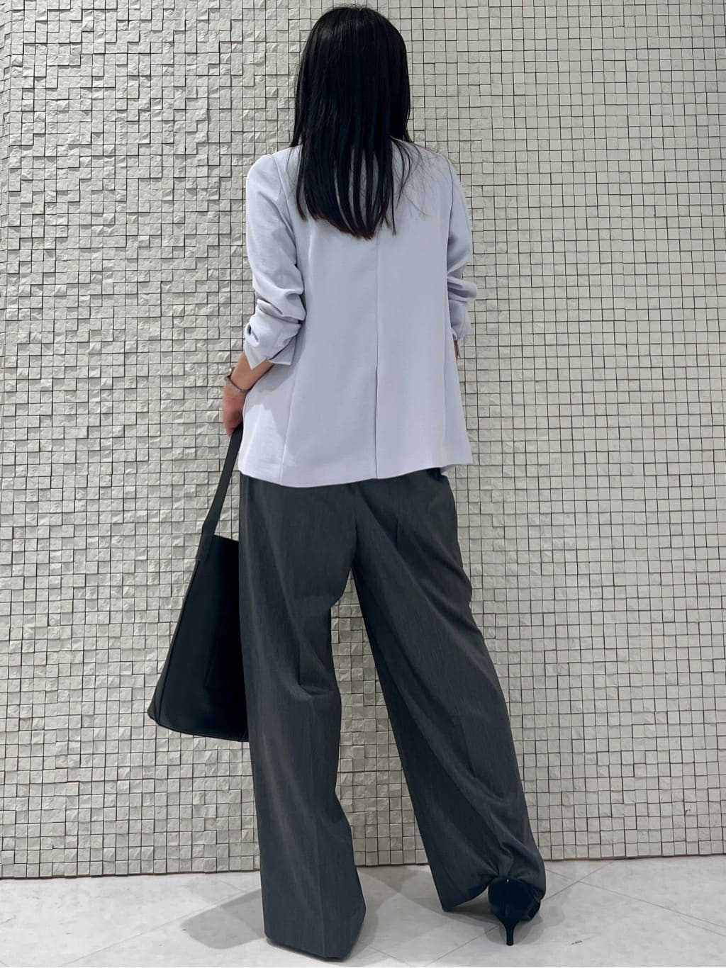 ナツキさんの「INDIVI｜【着る日傘／遮熱／UVケア】ダブルジャケット」を使ったコーディネート