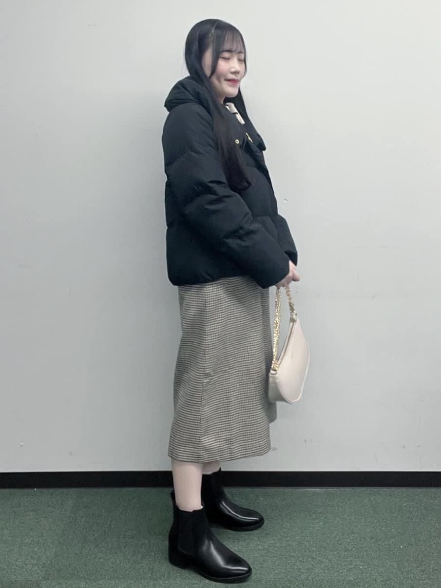 Hitomiさんの「index｜KAWADAダウンショートコート【撥水／洗濯機OK／静電気防止裏地】《XS～LL》」を使ったコーディネート