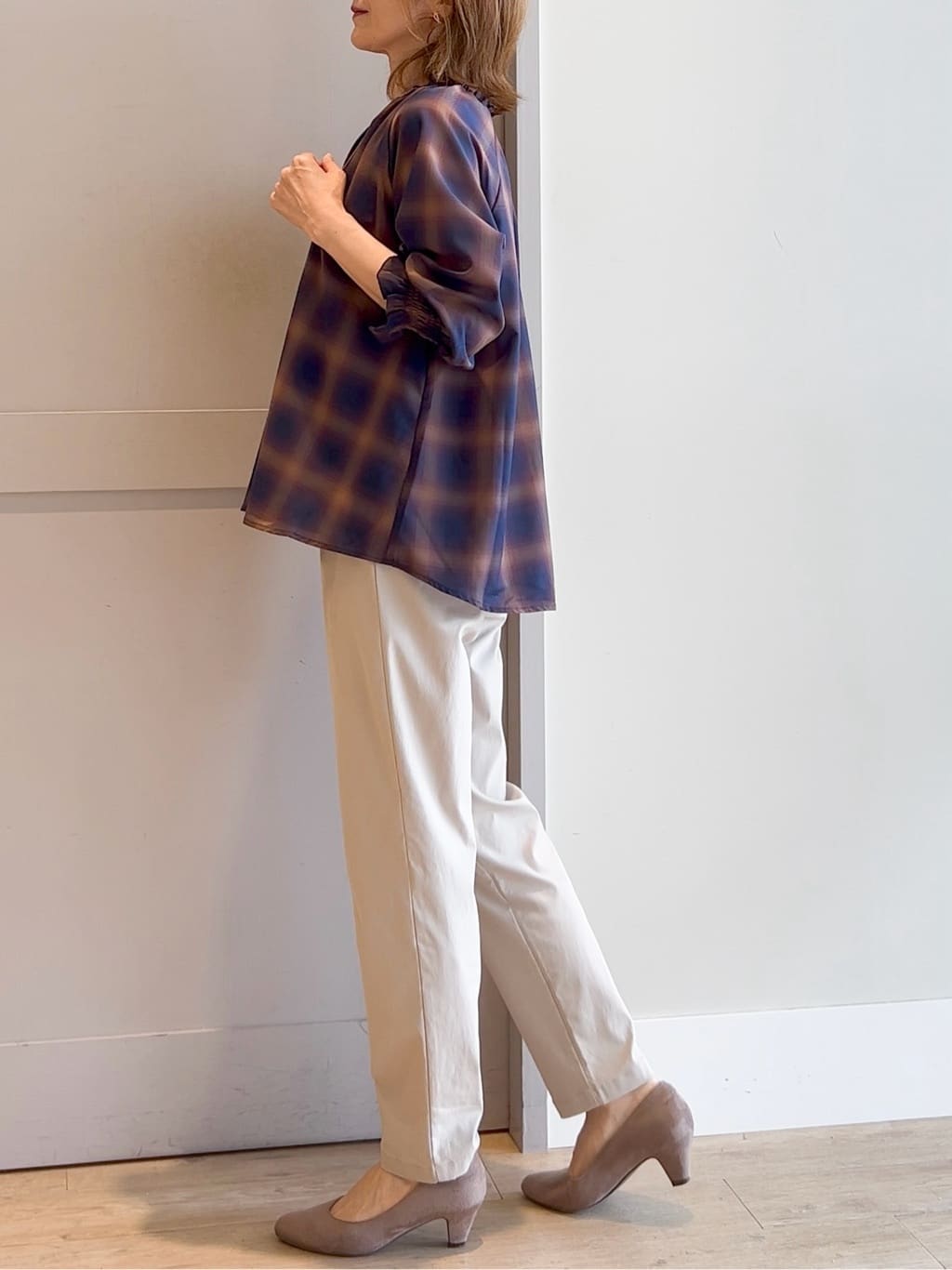 yamakoさんの「grove｜【冷感】サマーハイパーストレッチテーパードパンツ」を使ったコーディネート
