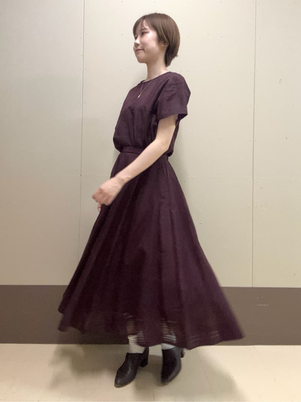 mioさんの「UNTITLED｜【セットアップ可/後ろウエストゴム】シアーチェックスカート」を使ったコーディネート