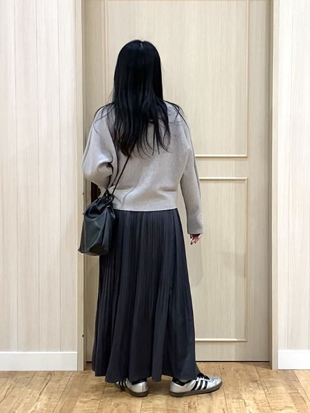 ERIさんの「SHOO･LA･RUE｜」を使ったコーディネート