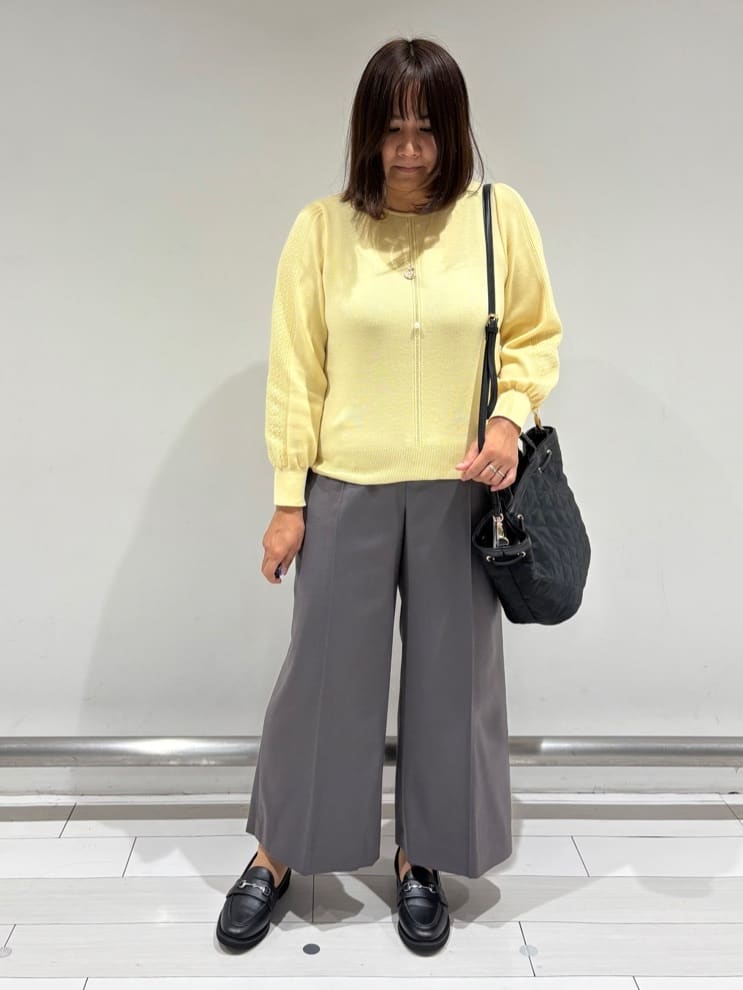 SAEさんの「Reflect｜【選べる8色／スカートにもパンツにも◎】ウール混ボートネックニット」を使ったコーディネート